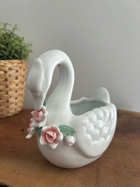 White Porcelain Swan Planter with Pink Rose Accents